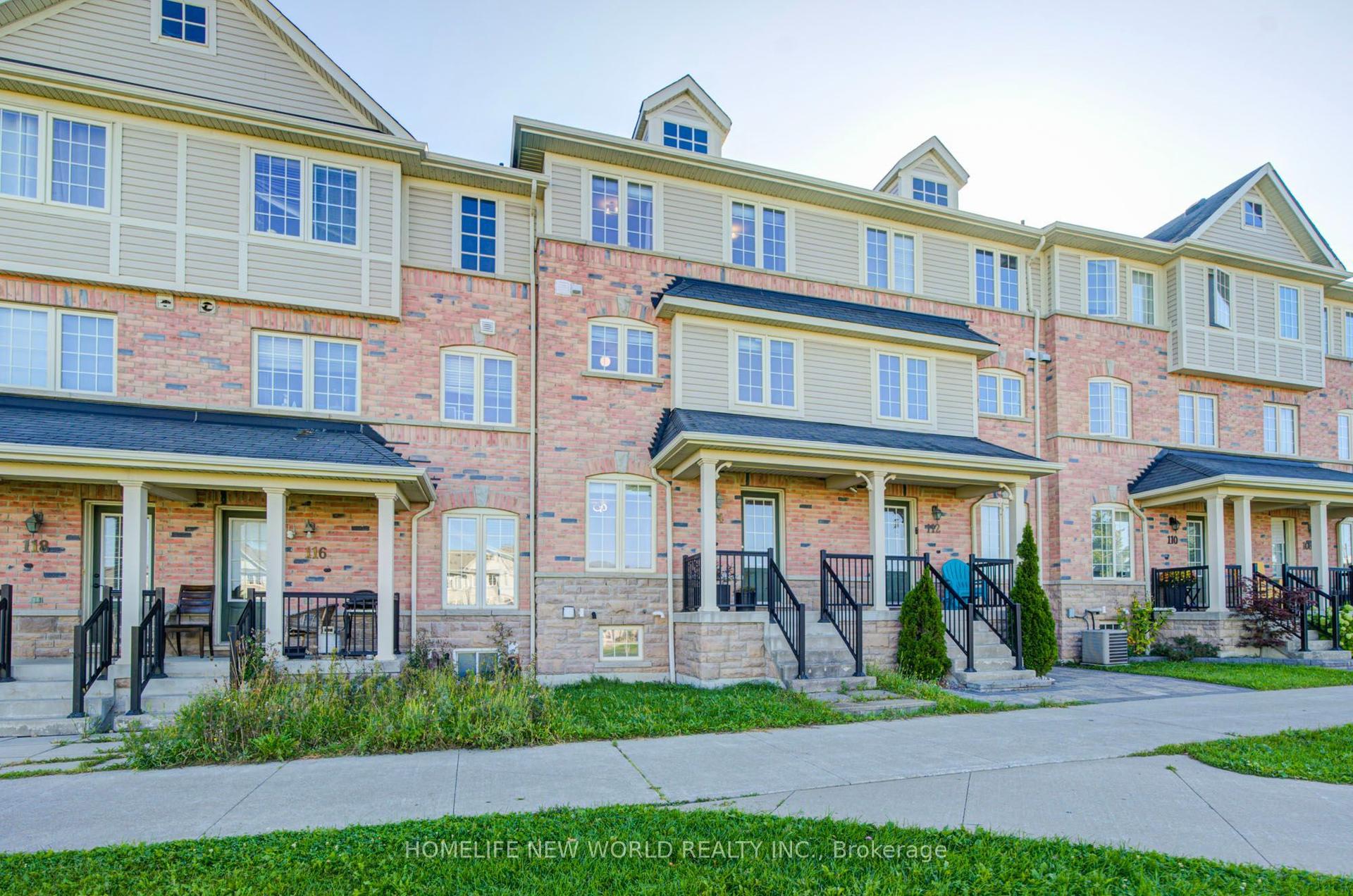 114 Goss Lane, Ajax — Townhouse for sale, photo 1