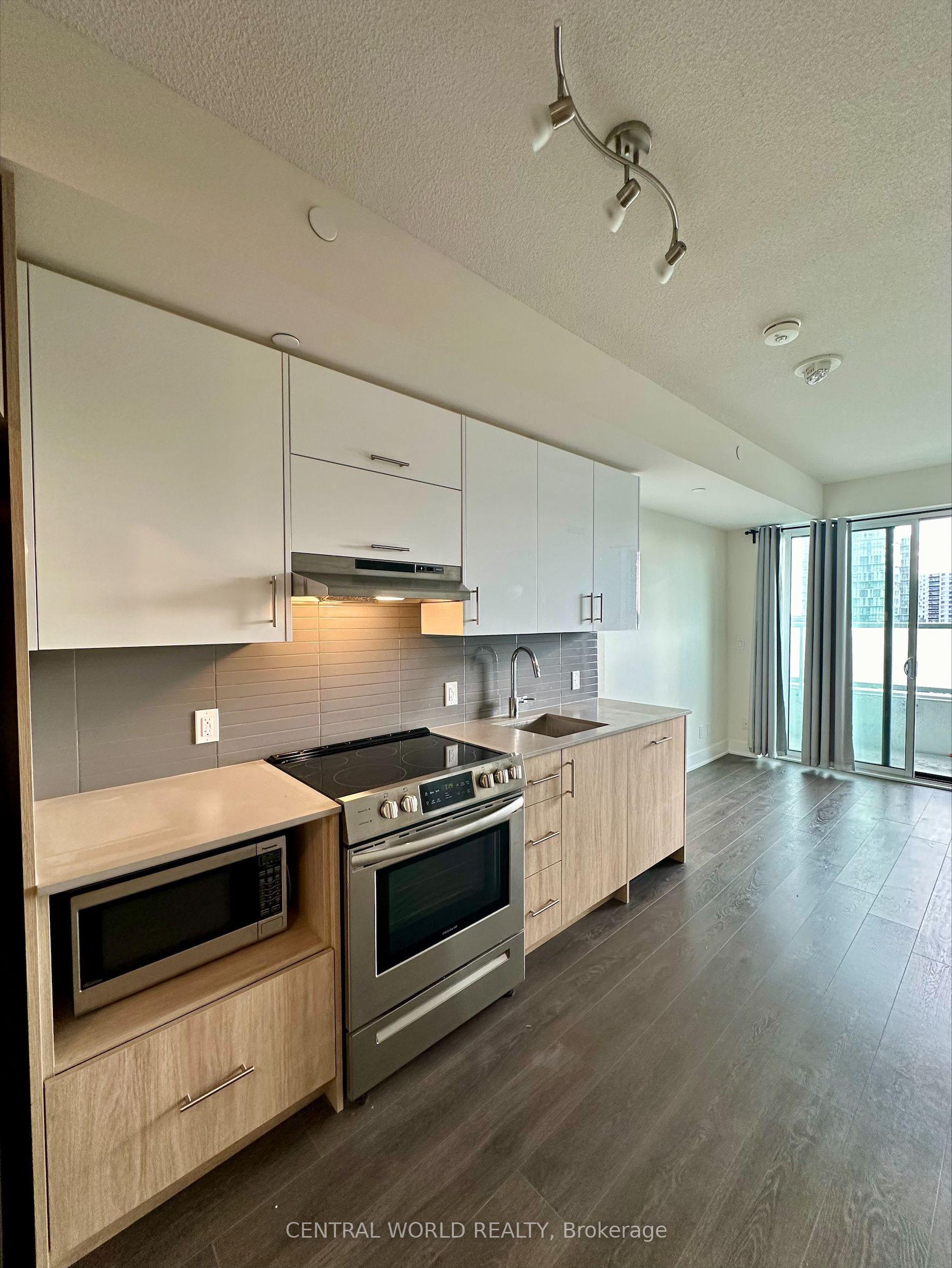 188 Fairview Mall Drive 611 #611, Toronto — Condo for lease, photo 1