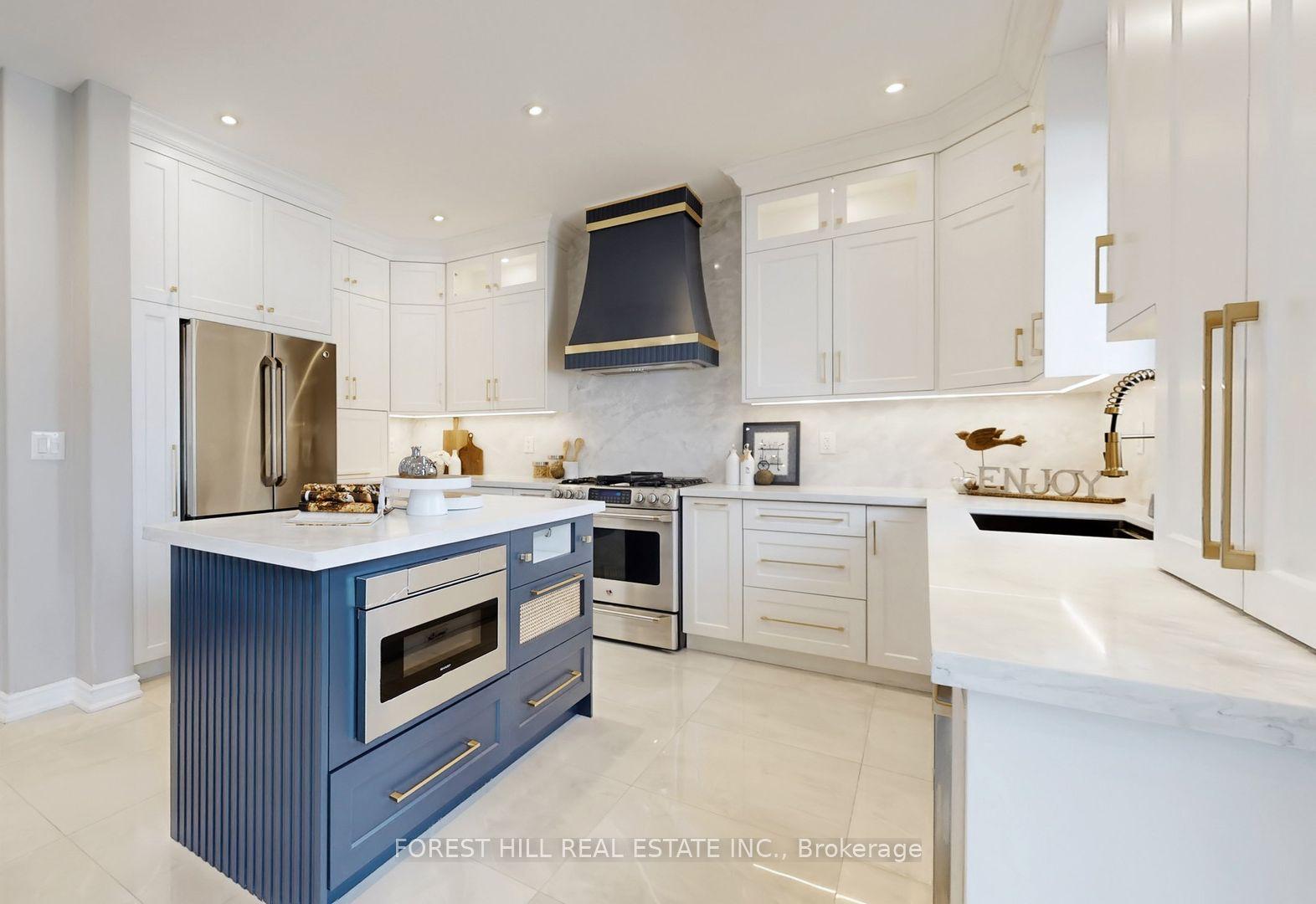 51 Farmhouse Crescent — photo 1