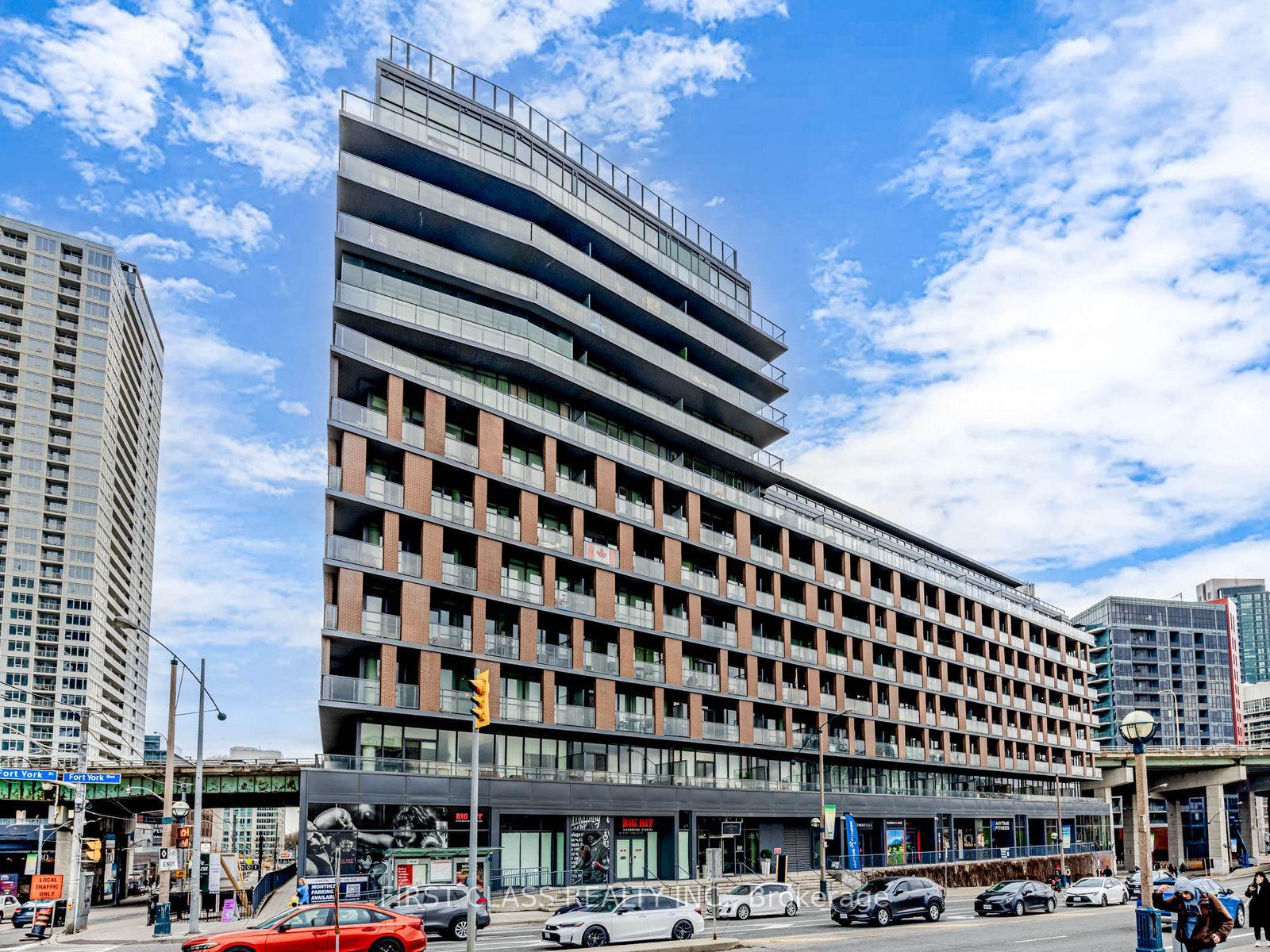 169 Fort York Boulevard 216 #216 — photo 1
