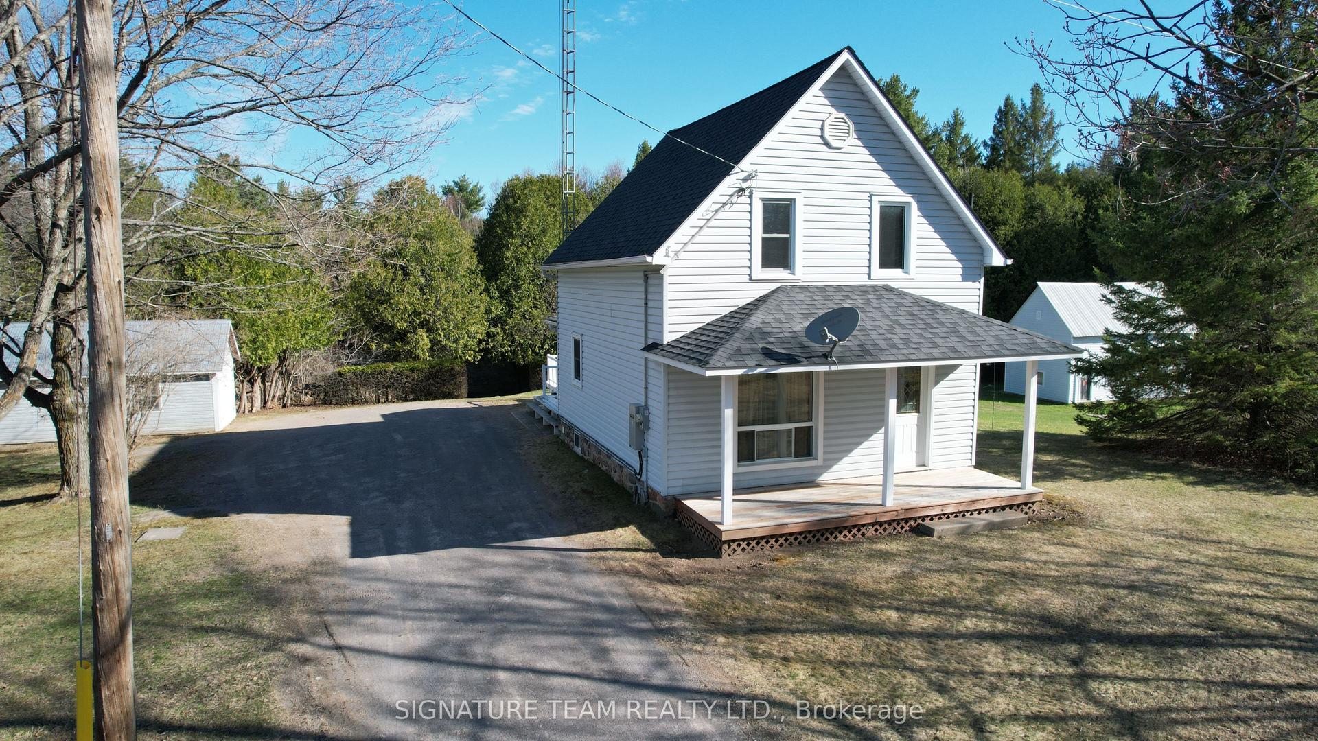1208 Augsburg Road, Bonnechere Valley — Detached for sale, photo 1