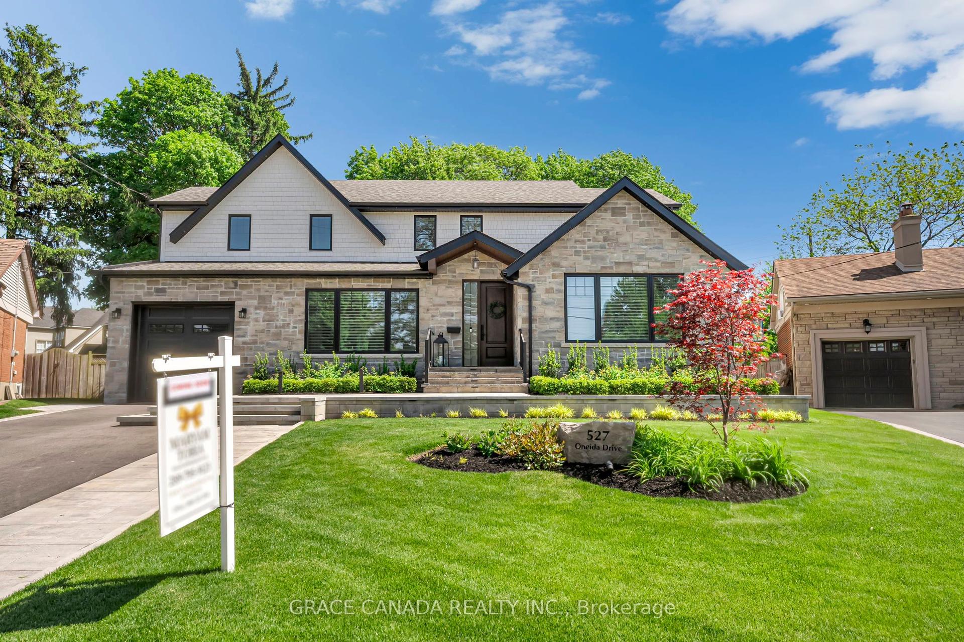 527 Oneida Drive — photo 1