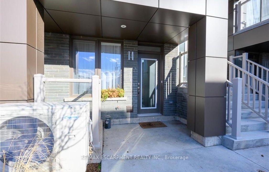261 SKINNER Road 14 #14, Hamilton — Condo Town for lease, photo 1