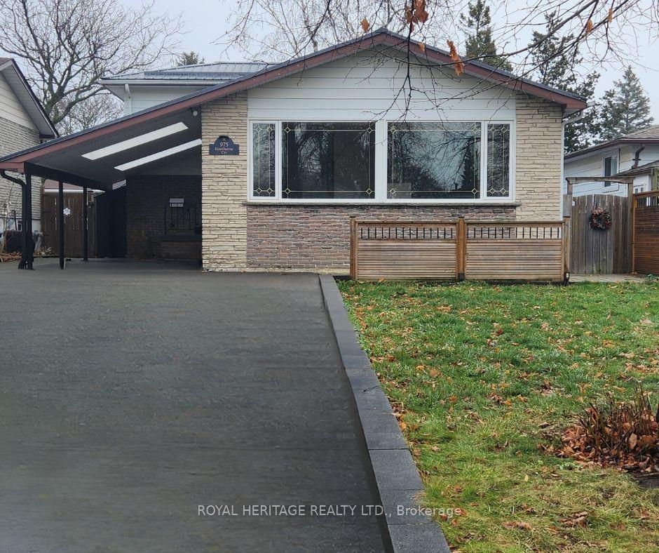 975 Hawthorne Court Main #Main, Oshawa — Detached for lease, photo 1
