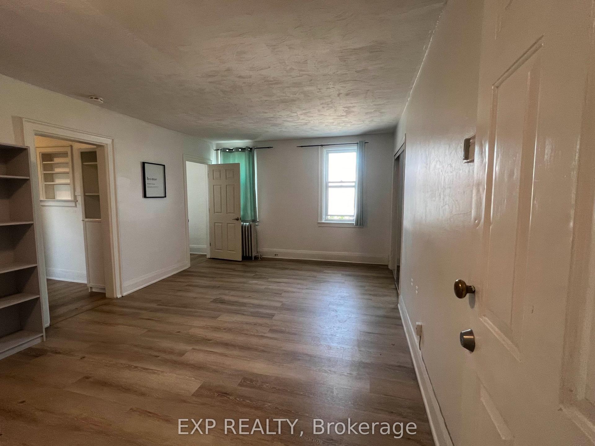 102 Greensides Avenue 8 #8, Toronto — Multiplex for lease, photo 1