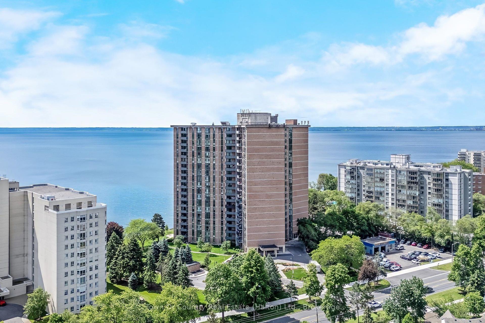 5250 Lakeshore Road 1906 #1906 — photo 1