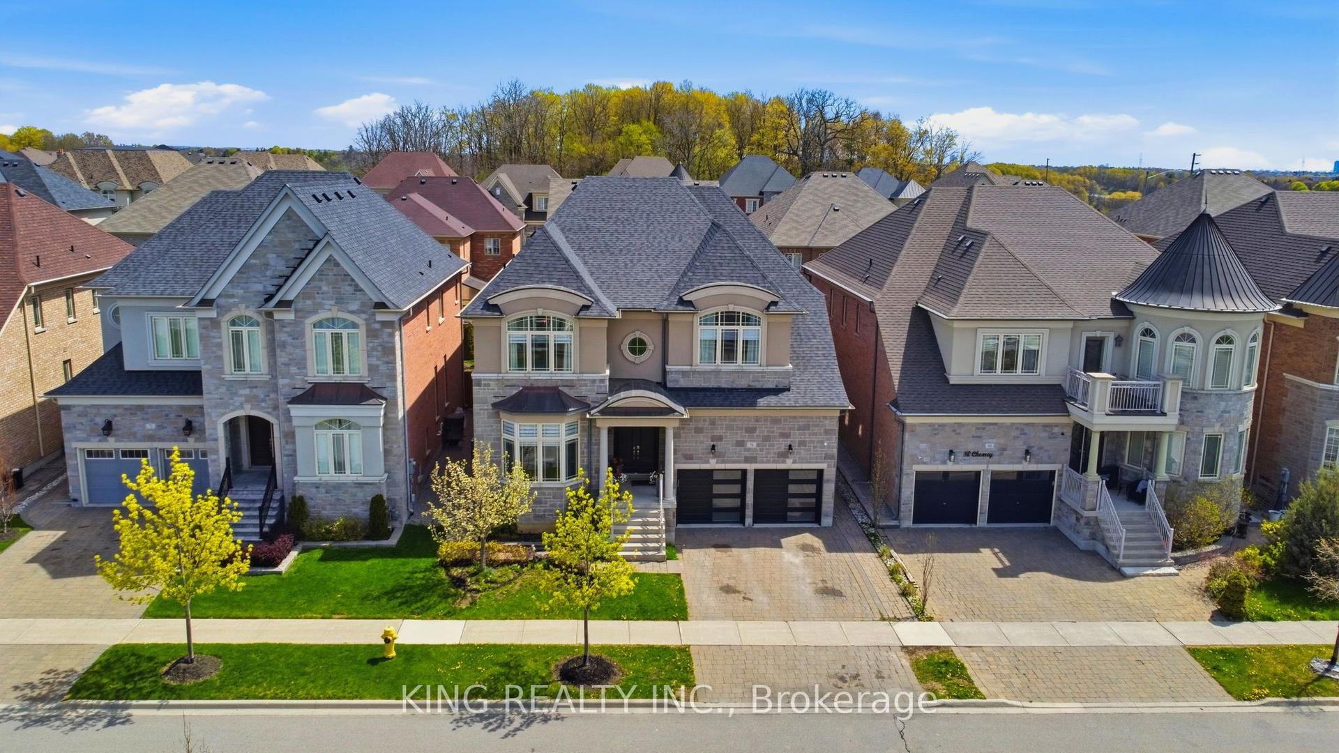76 Chesney Crescent — photo 1