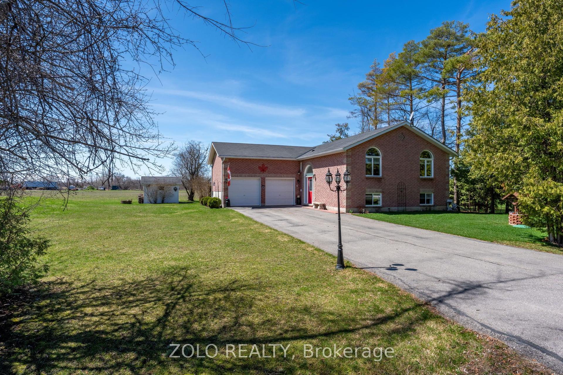 30 Sunset Beach Road, Georgina — Detached for sale, photo 1