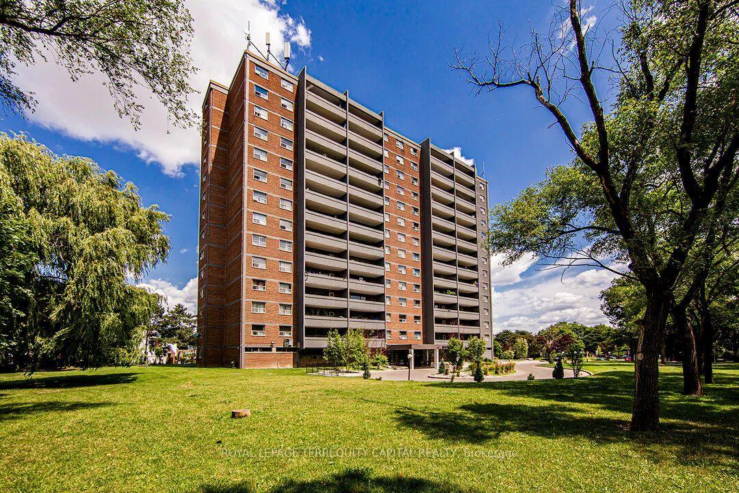 50 Driftwood Avenue 707 #707, Toronto — Condo for lease, photo 1