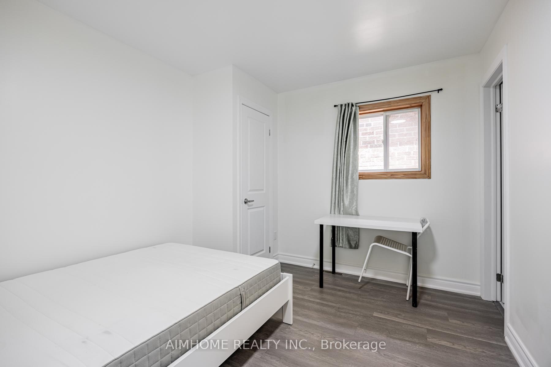 144 Wolseley Street 2C #2C — photo 1