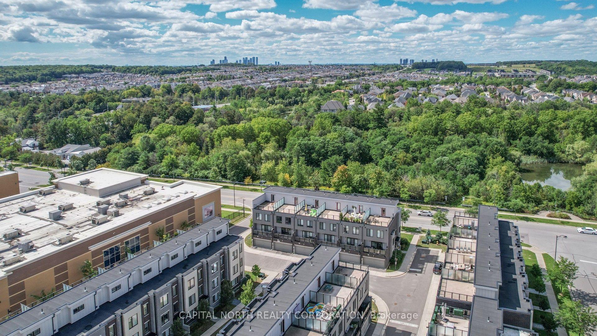 65 Ilan Ramon Boulevard, Vaughan — Townhouse for sale, photo 1