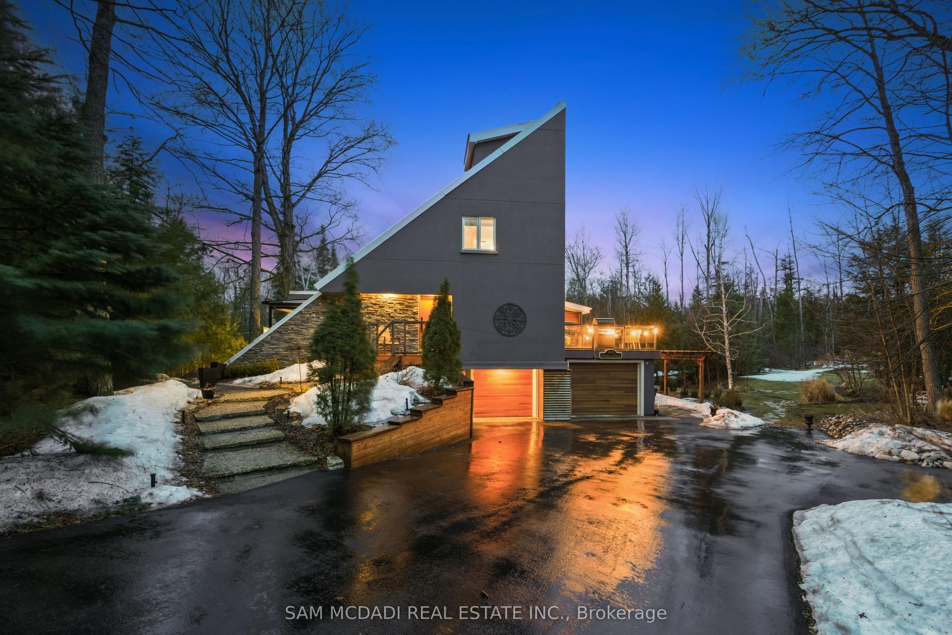 2814 Forks Of The Credit Road — photo 1