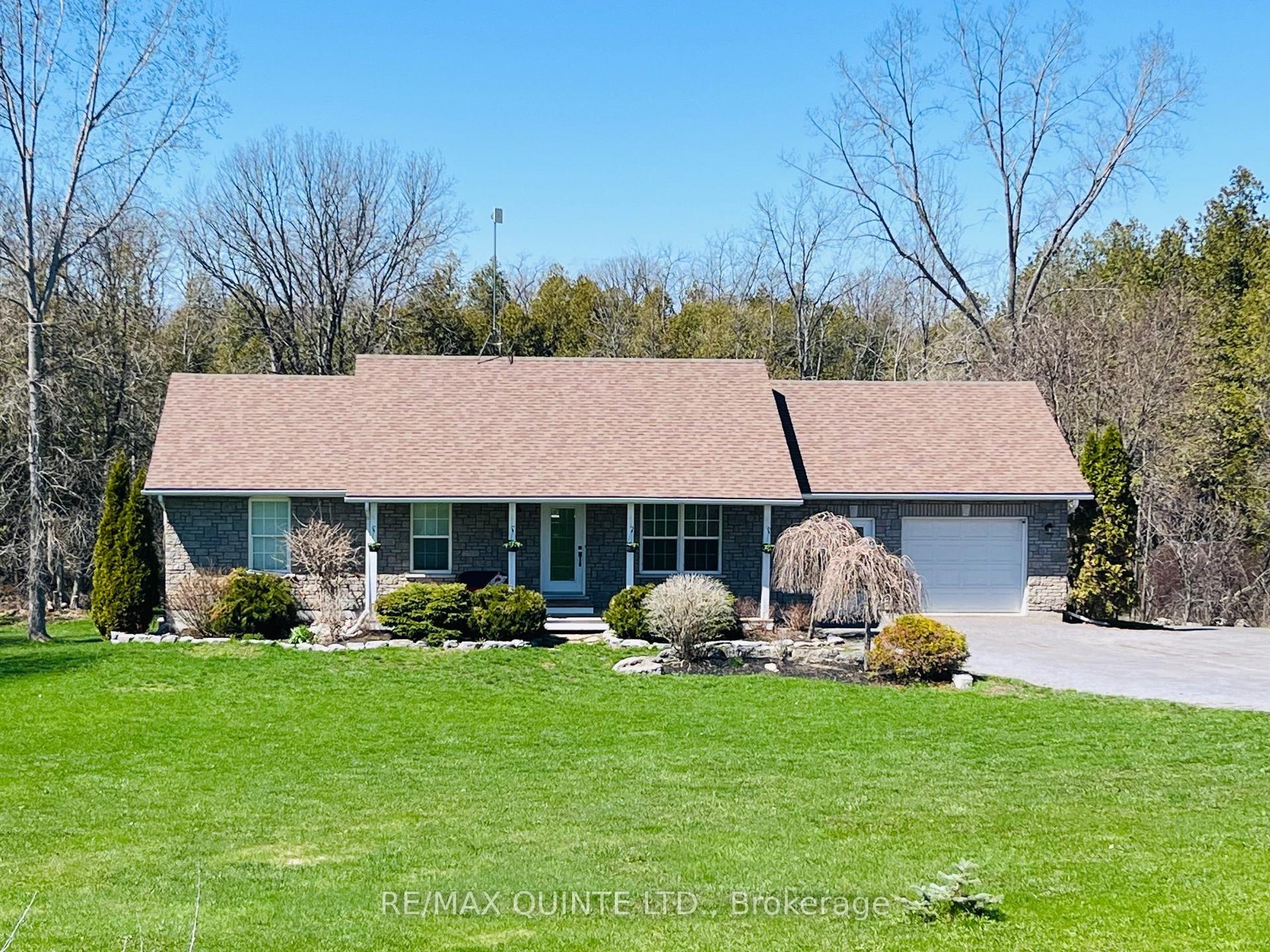 847 Thrasher Road — photo 1