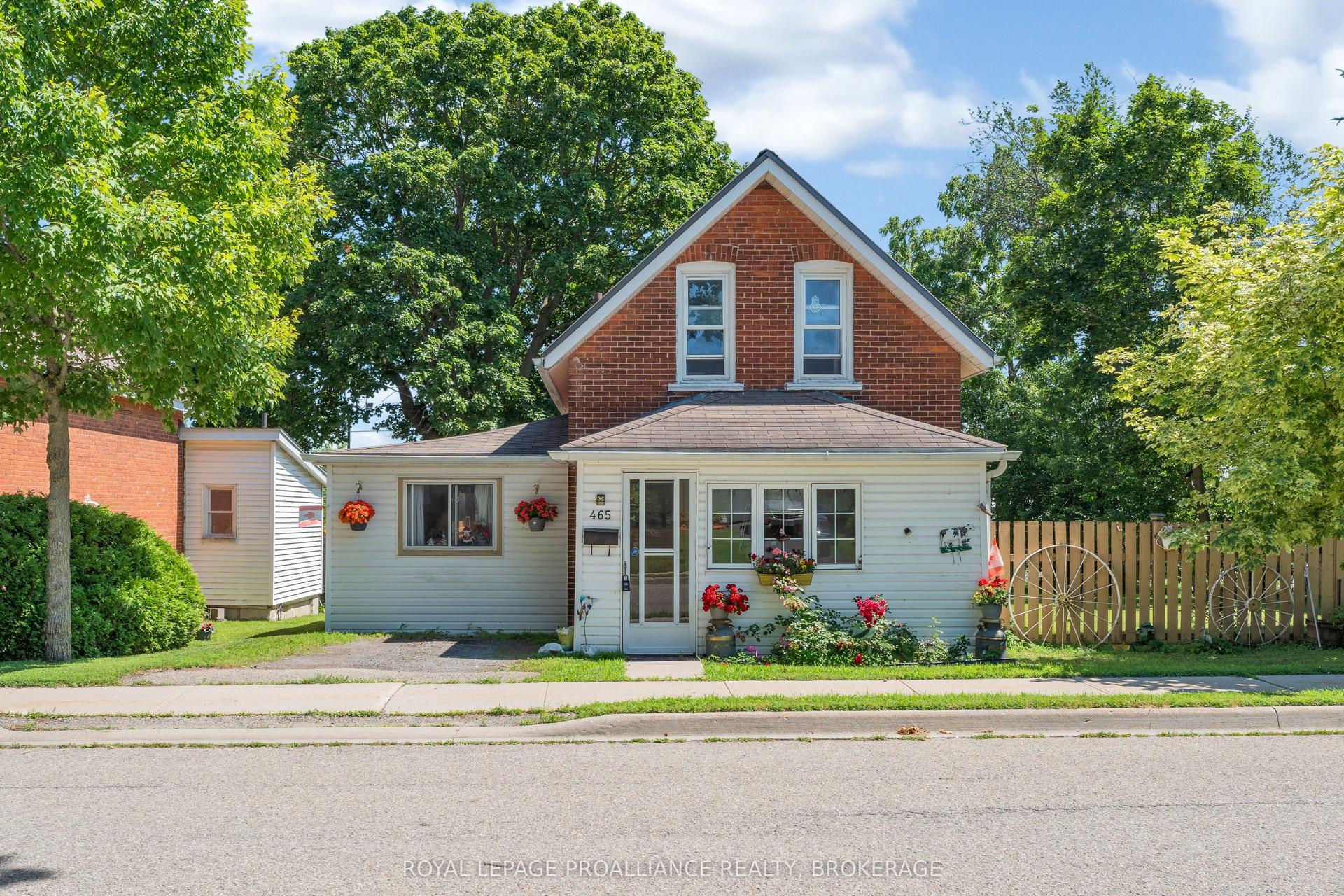 465 Garden Street, Gananoque — Detached for sale, photo 1