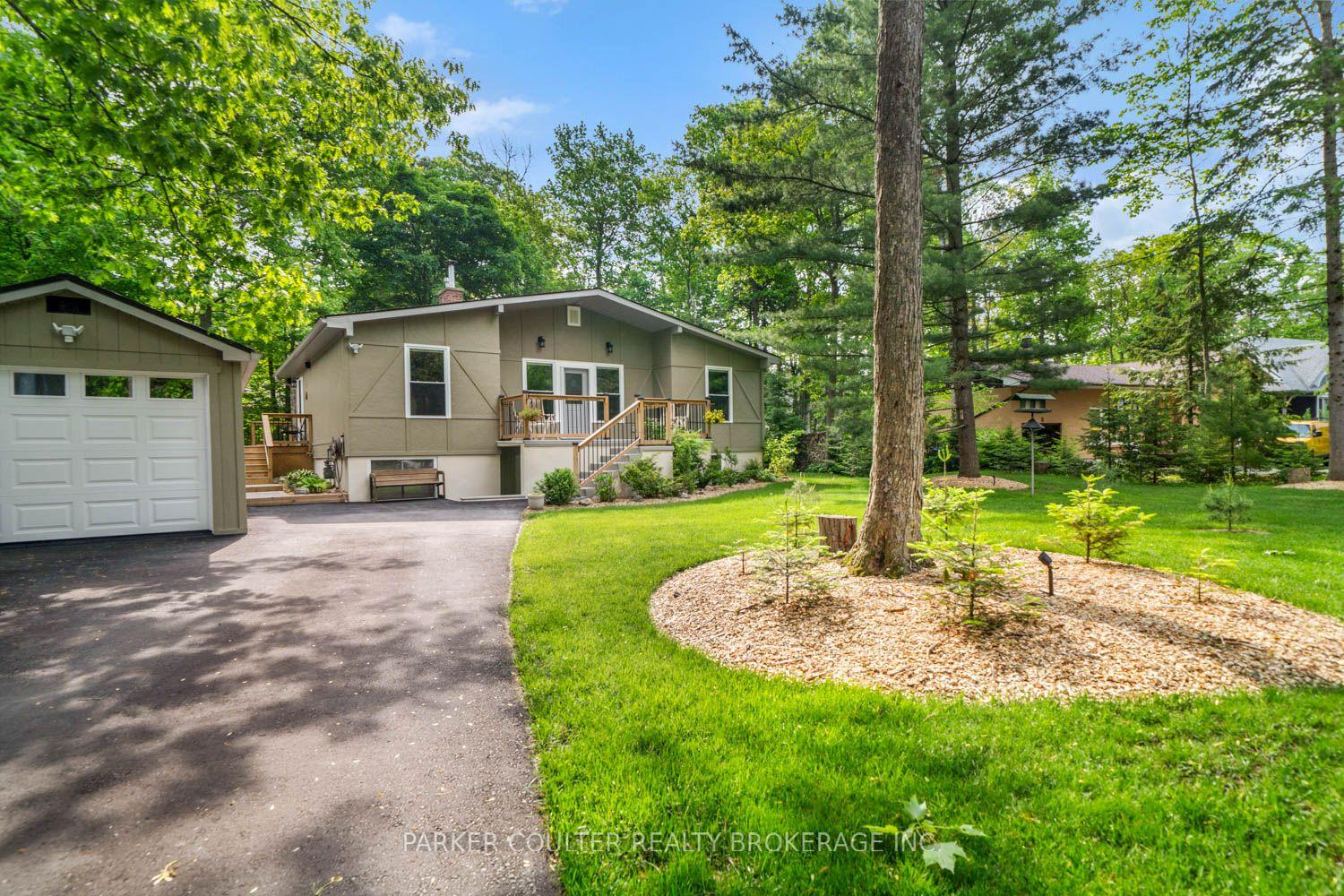 11 Duquette Court — photo 1