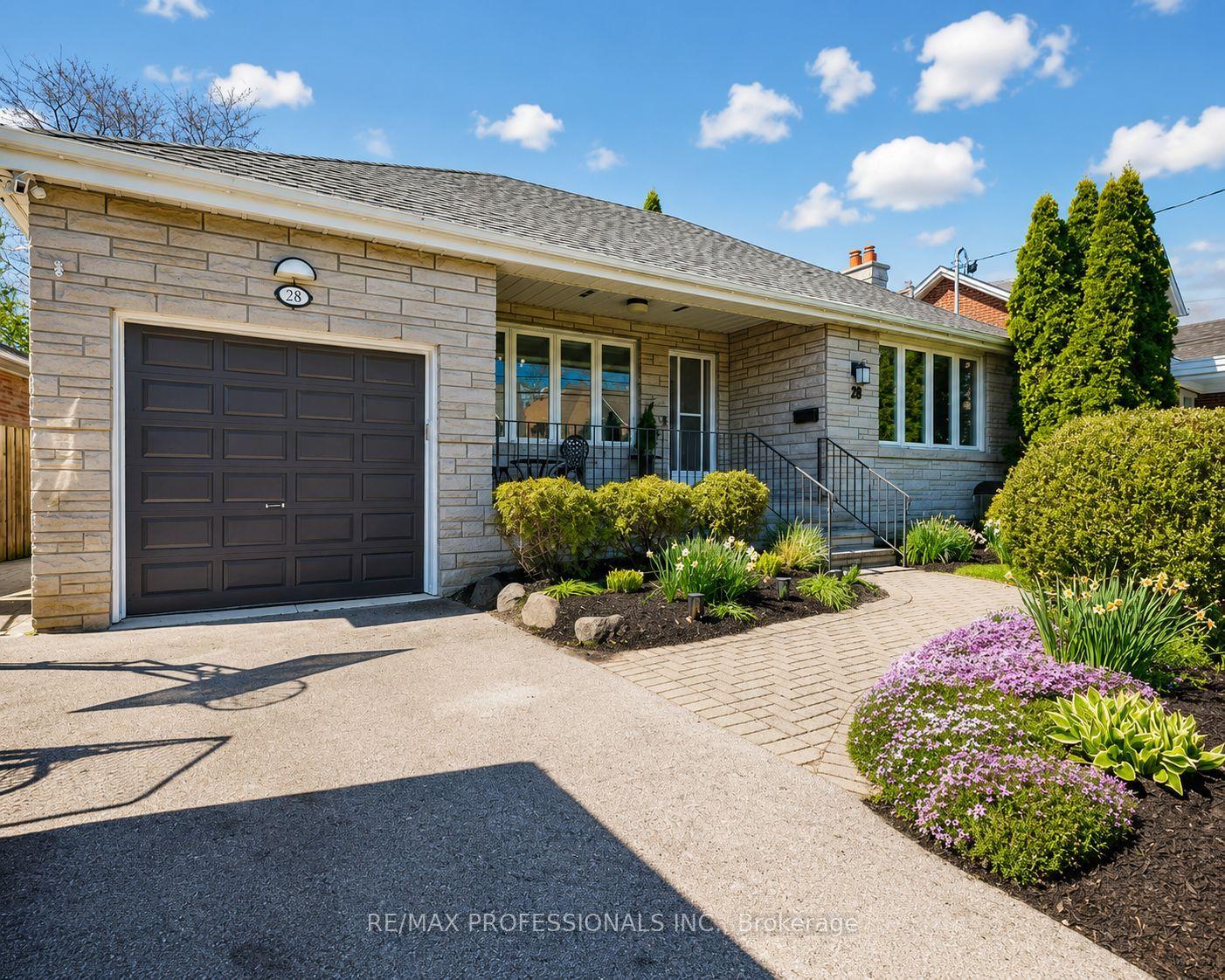28 Spring Garden Road — photo 1