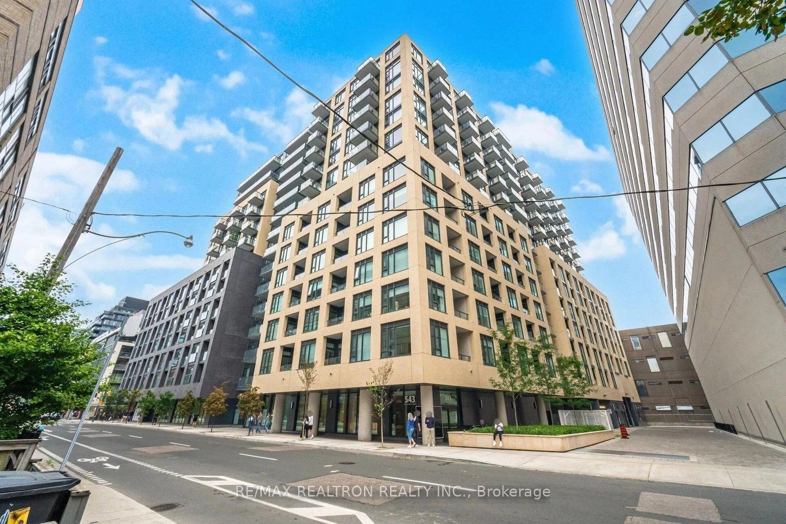 543 Richmond Street W 1427 #1427 — photo 1