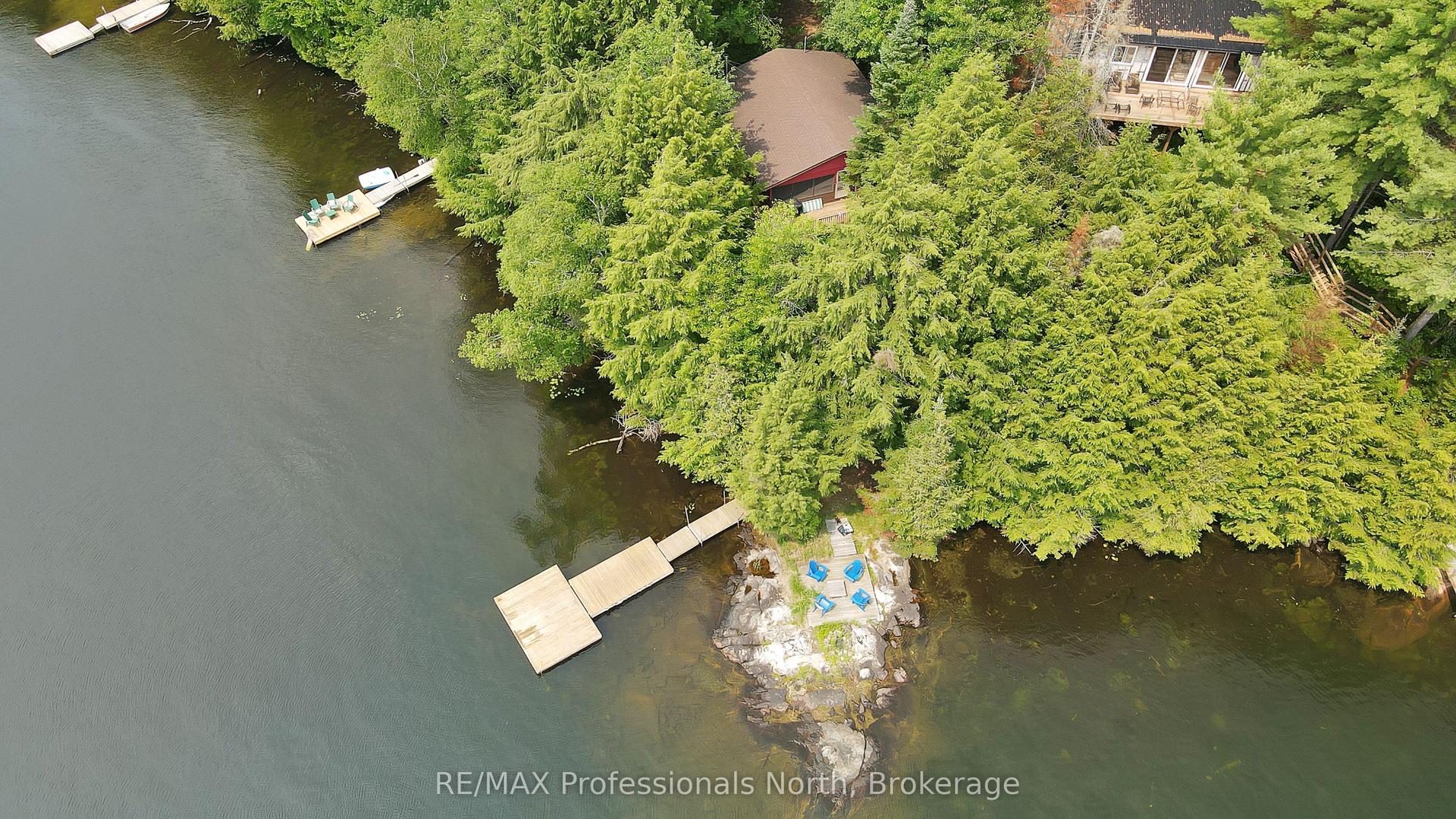 1072 Junco Lane, Dysart et al — Detached for sale, photo 1