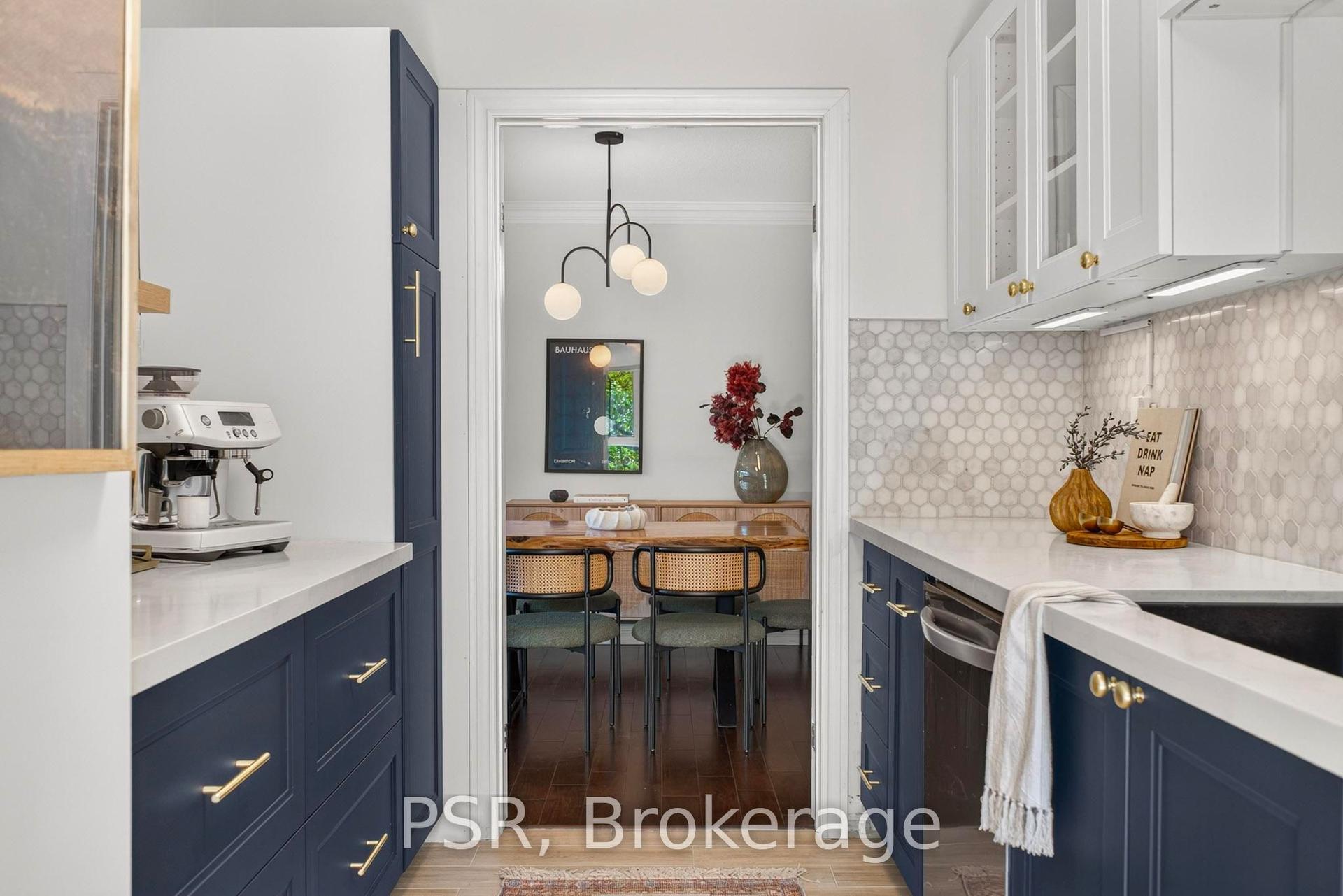 2 Powderhorn Mill Way, Toronto — Condo Town for sale, photo 1