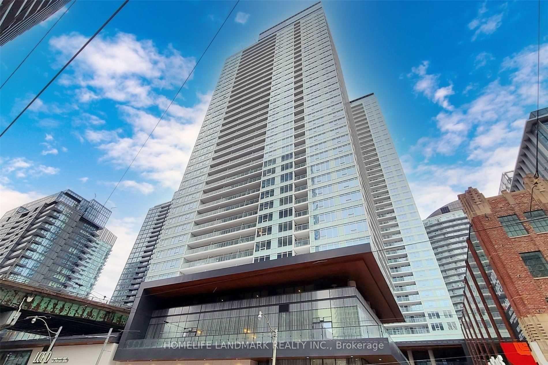 19 Bathurst Street 910 #910, Toronto — Condo for lease, photo 1