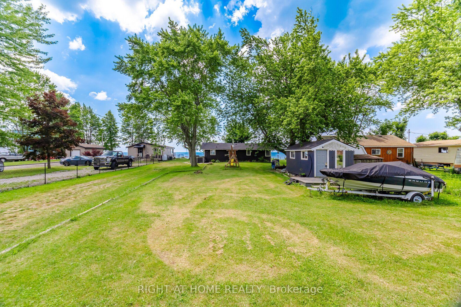 33 Derner Line, Haldimand — Detached for sale, photo 1