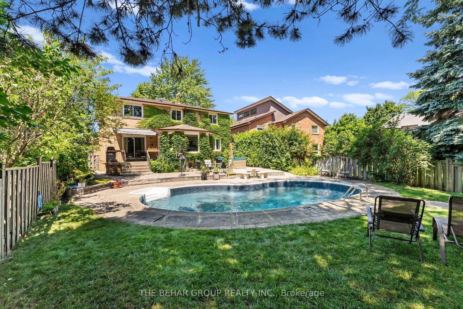 404 Easy Street, Richmond Hill — Detached for sale, photo 1