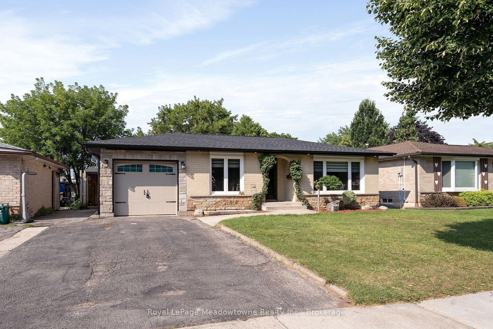 96 Macdonald Crescent, Milton — Detached for sale, photo 1