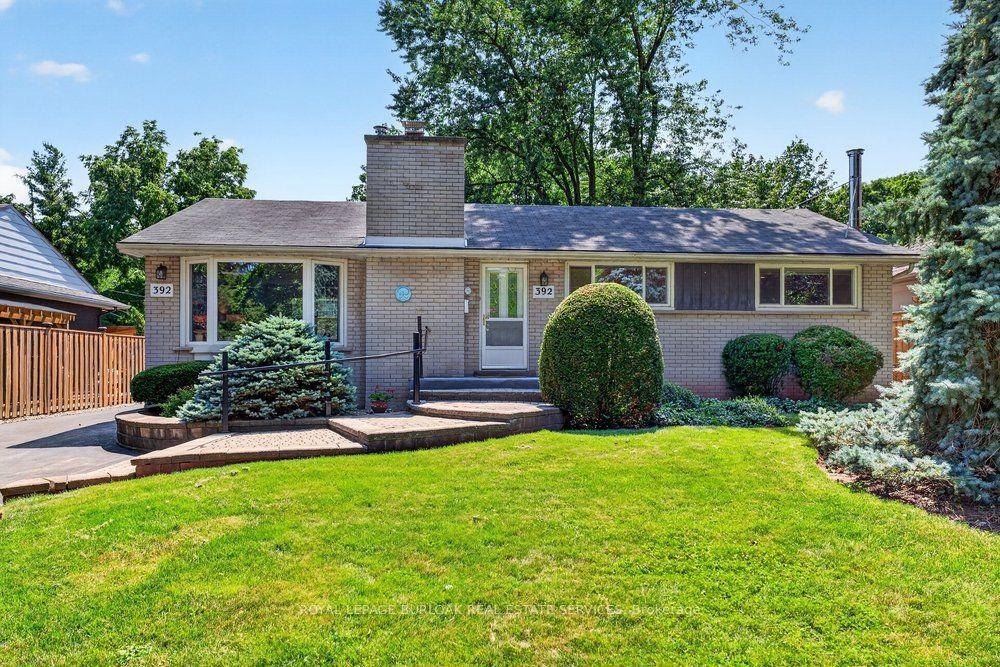 392 Henderson Road, Burlington — Detached for sale, photo 1