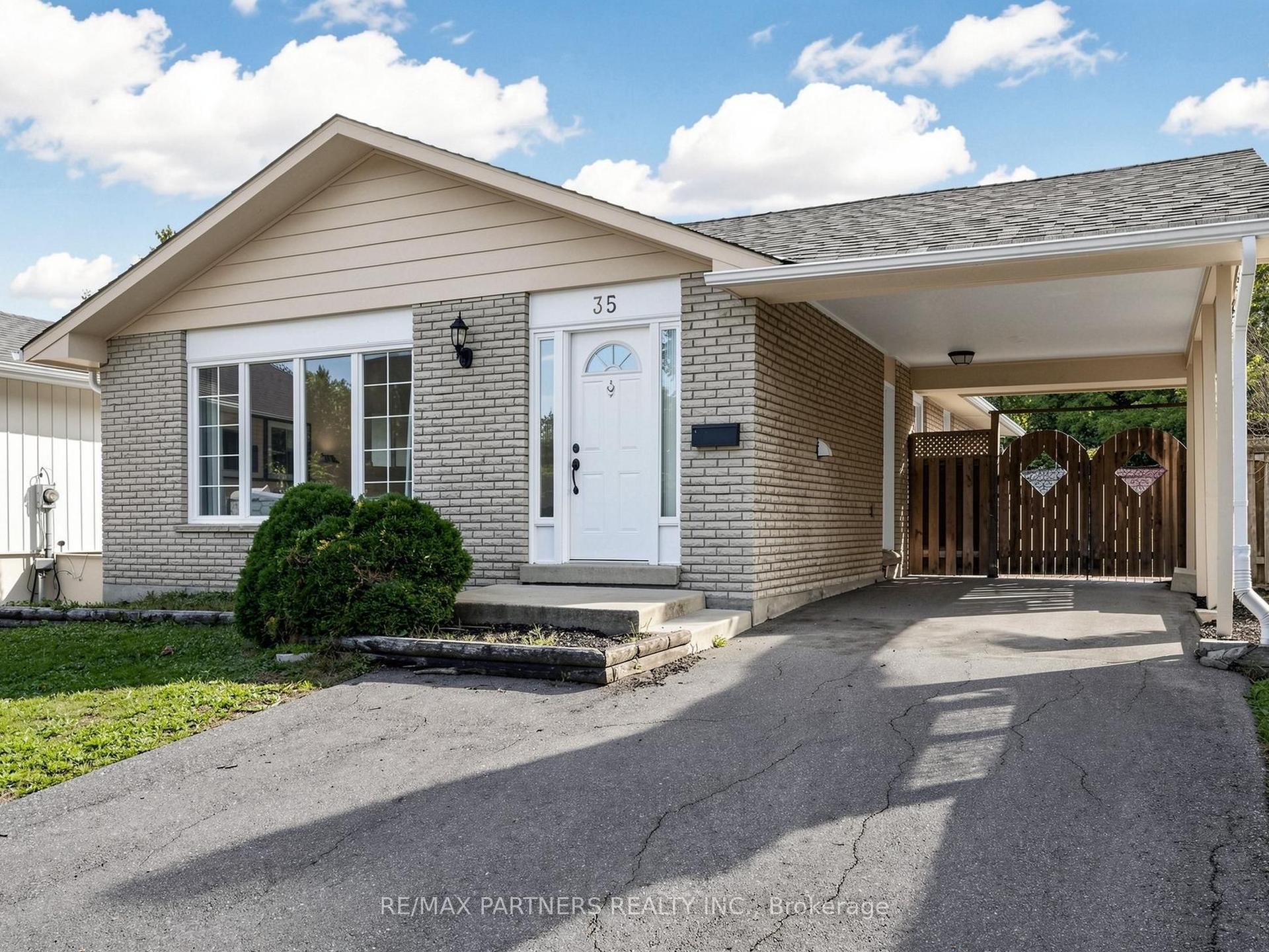 35 Culham Street, Oakville — Detached for sale, photo 1