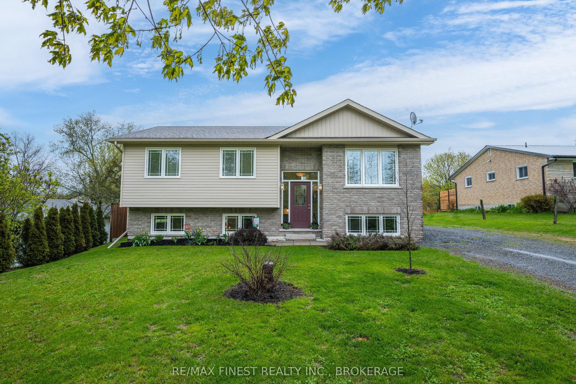 145 Upper Lake Street — photo 1
