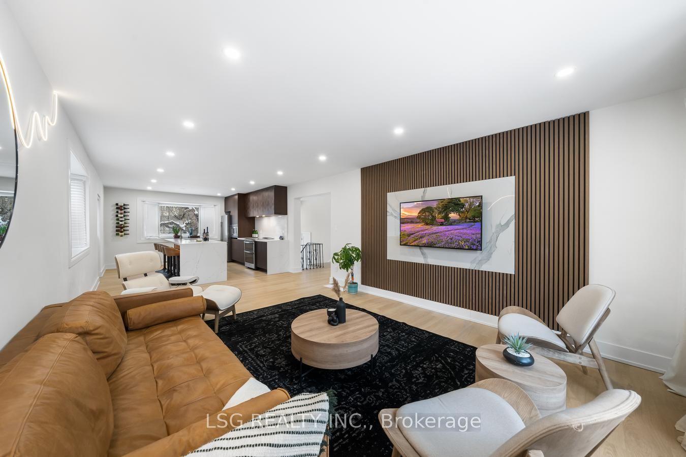 26 Grangemill Crescent, Toronto — Detached for lease, photo 1