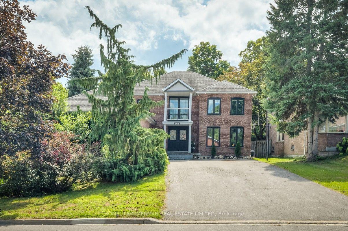365 Kennedy Street W, Aurora — Detached for sale, photo 1