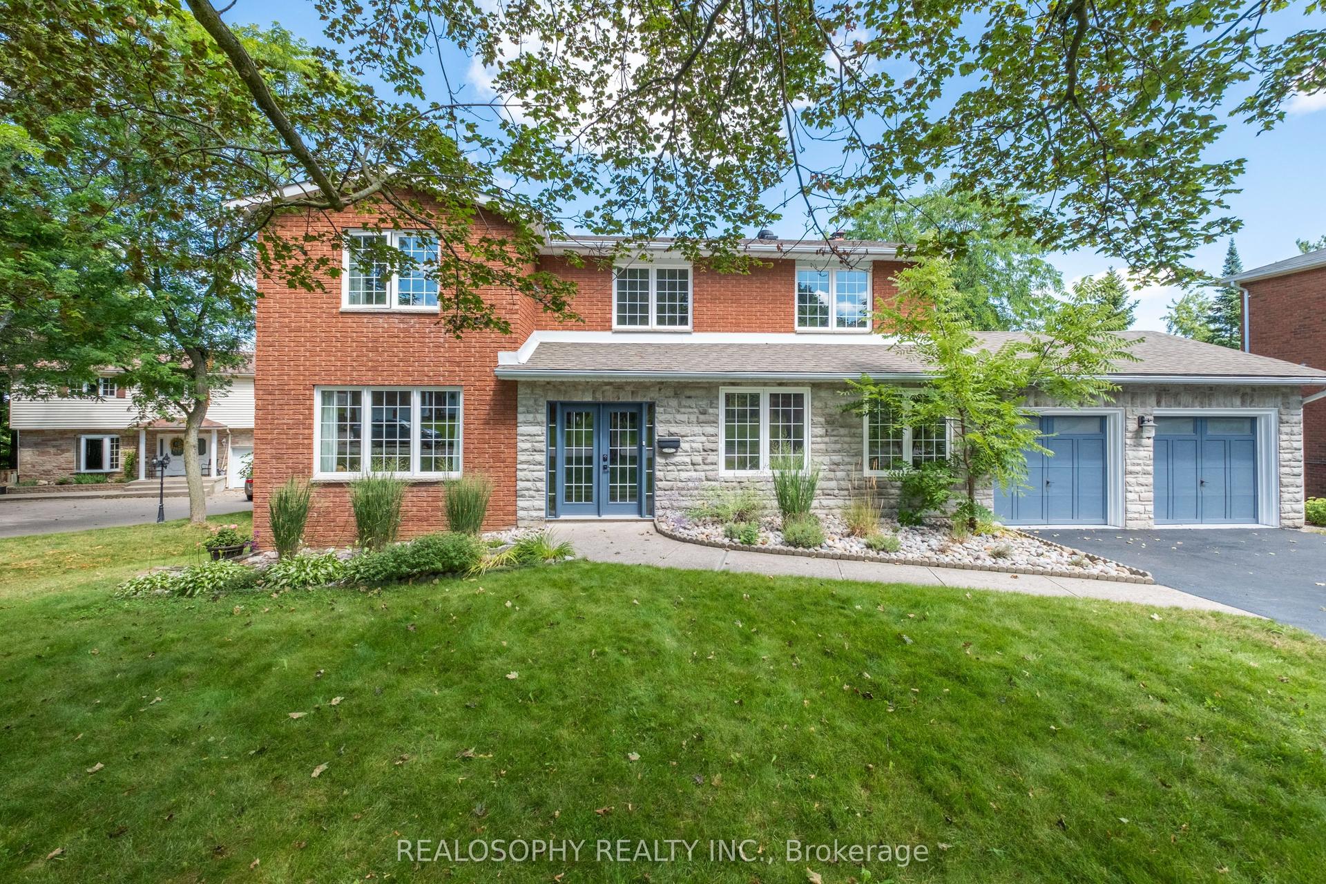 22 Murray Street, Barrie — Detached for sale, photo 1