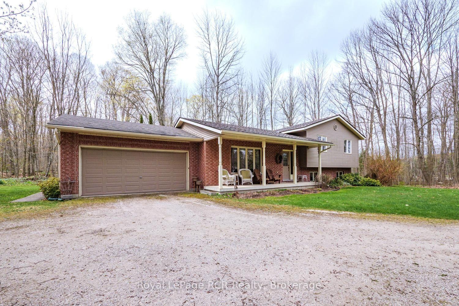 302088 grey rd 170 Road — photo 1