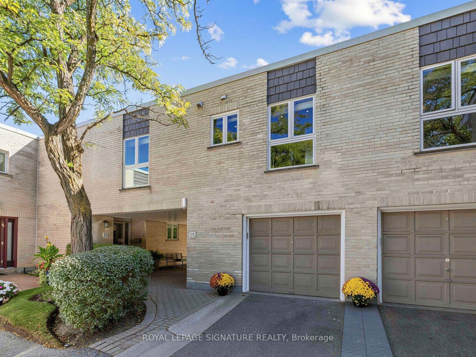 25 Proudbank Millway, Toronto — Condo for sale, photo 1