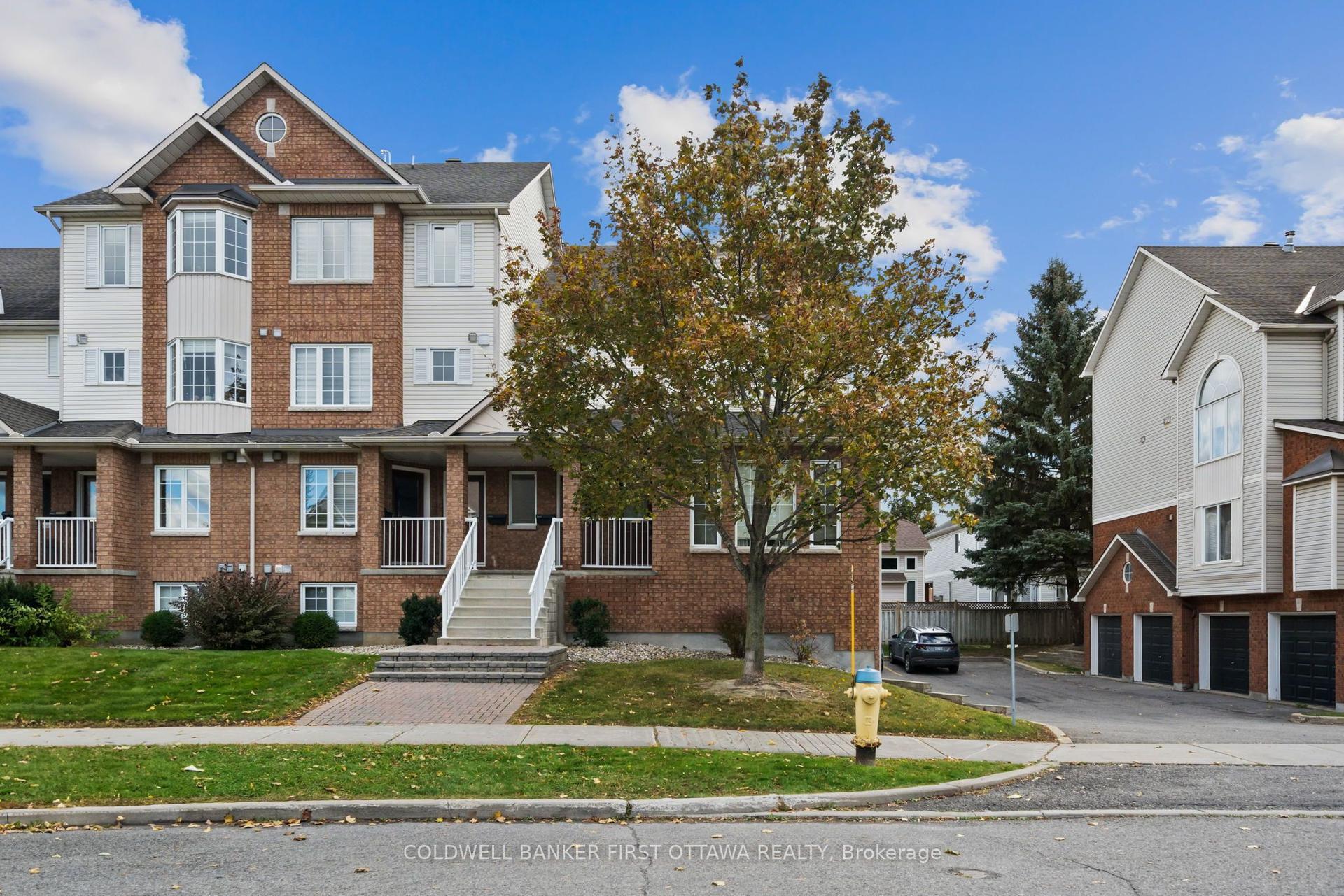 4478 Harper Avenue, Cyrville - Carson Grove - Pineview — Condo Town for lease, photo 1