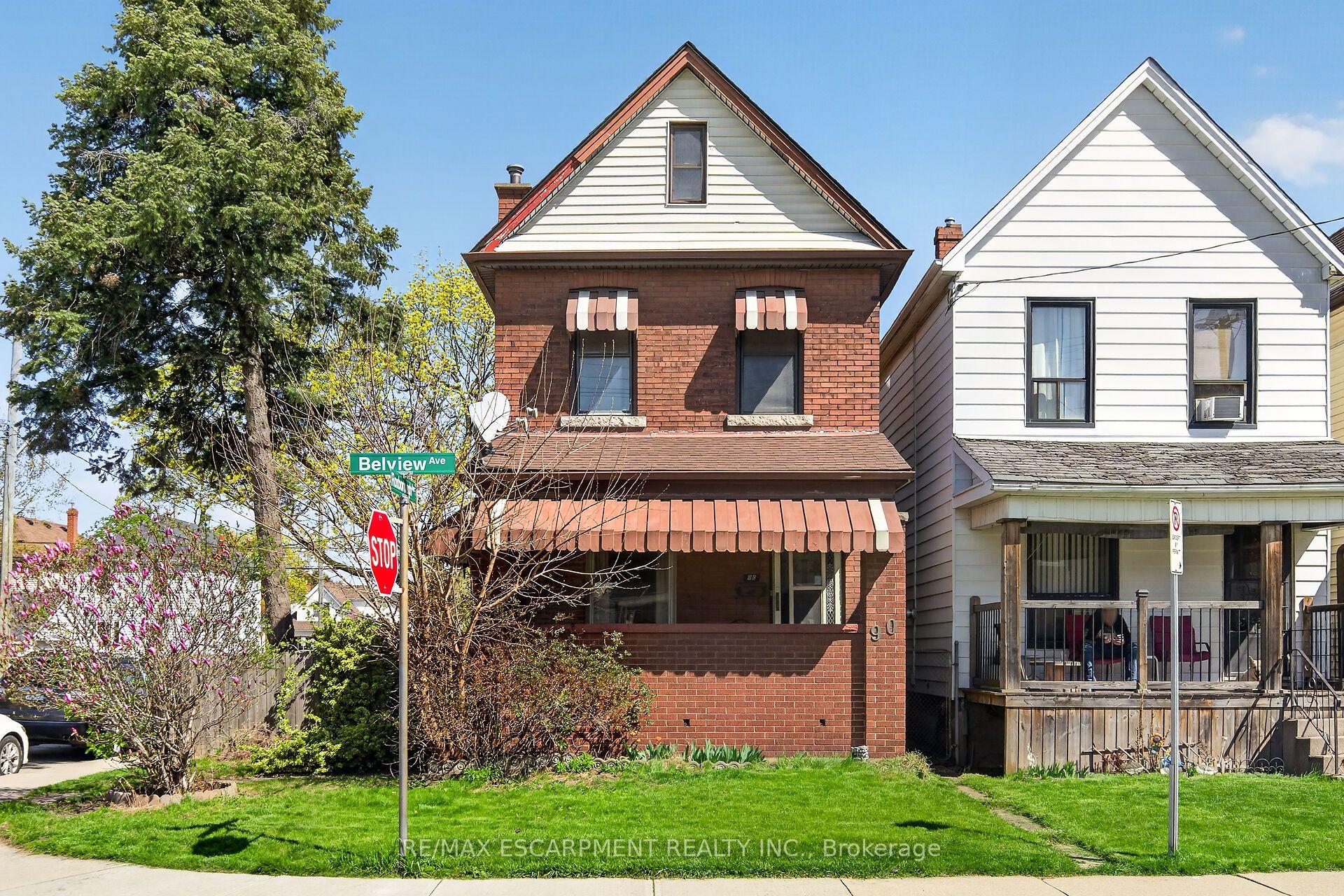 90 Belview Avenue — photo 1