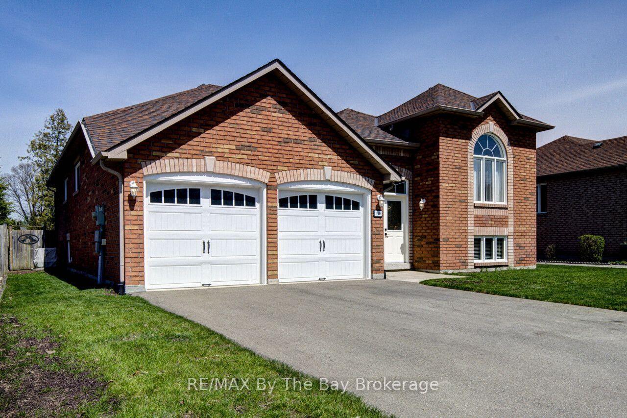 420 Ramblewood Drive, Wasaga Beach — Detached for sale, photo 1