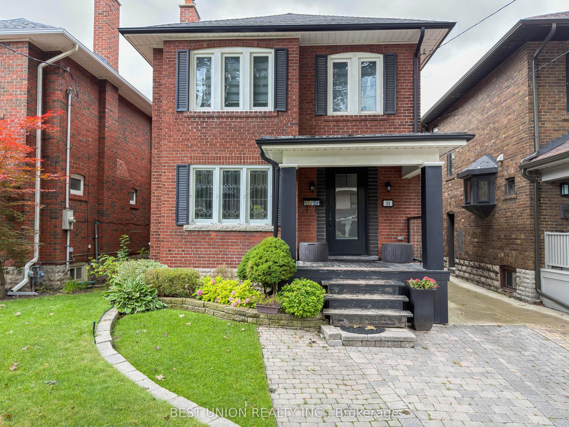 34 Maxwell Avenue, Toronto — Detached for lease, photo 1