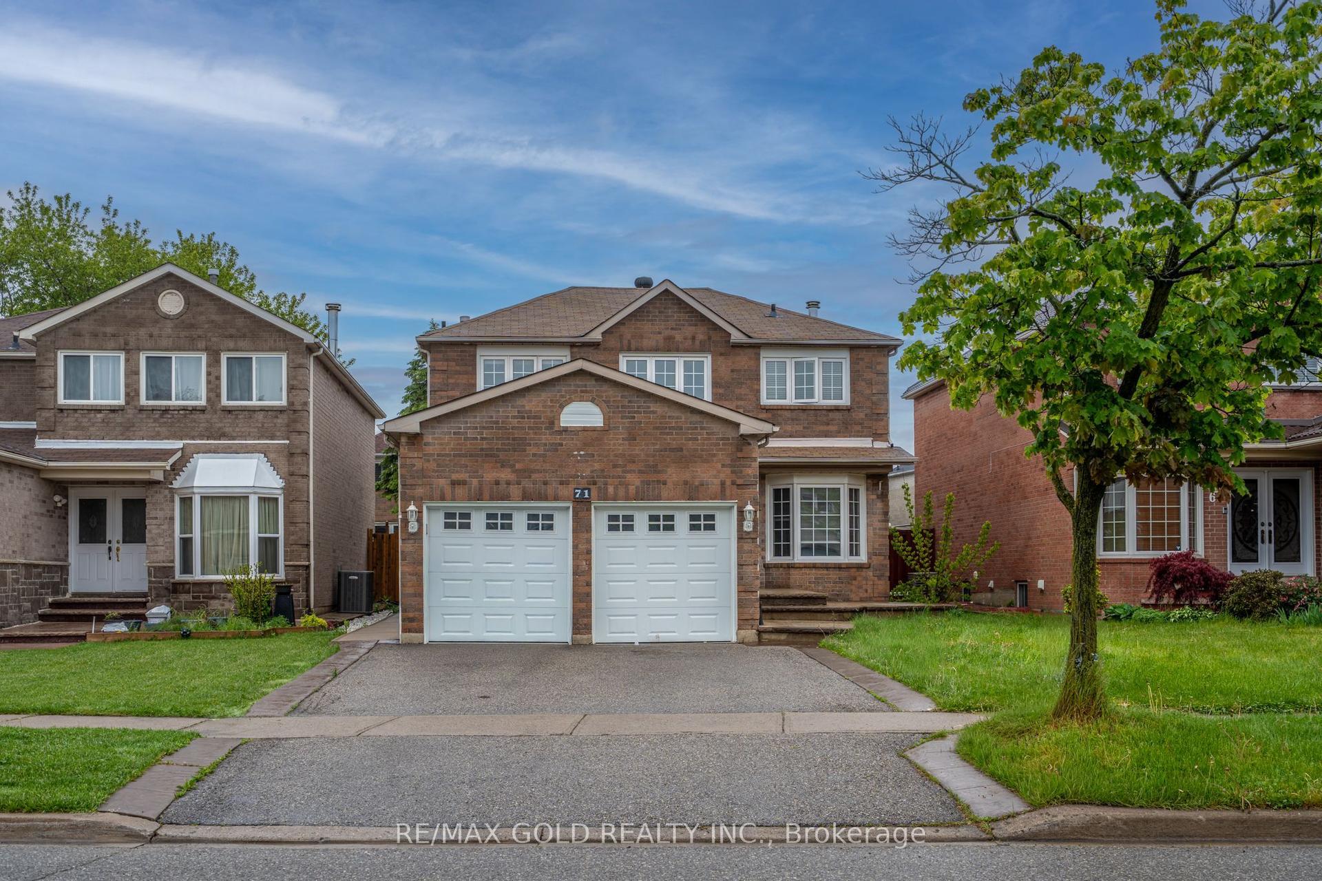 71 Ravenswood Drive — photo 1