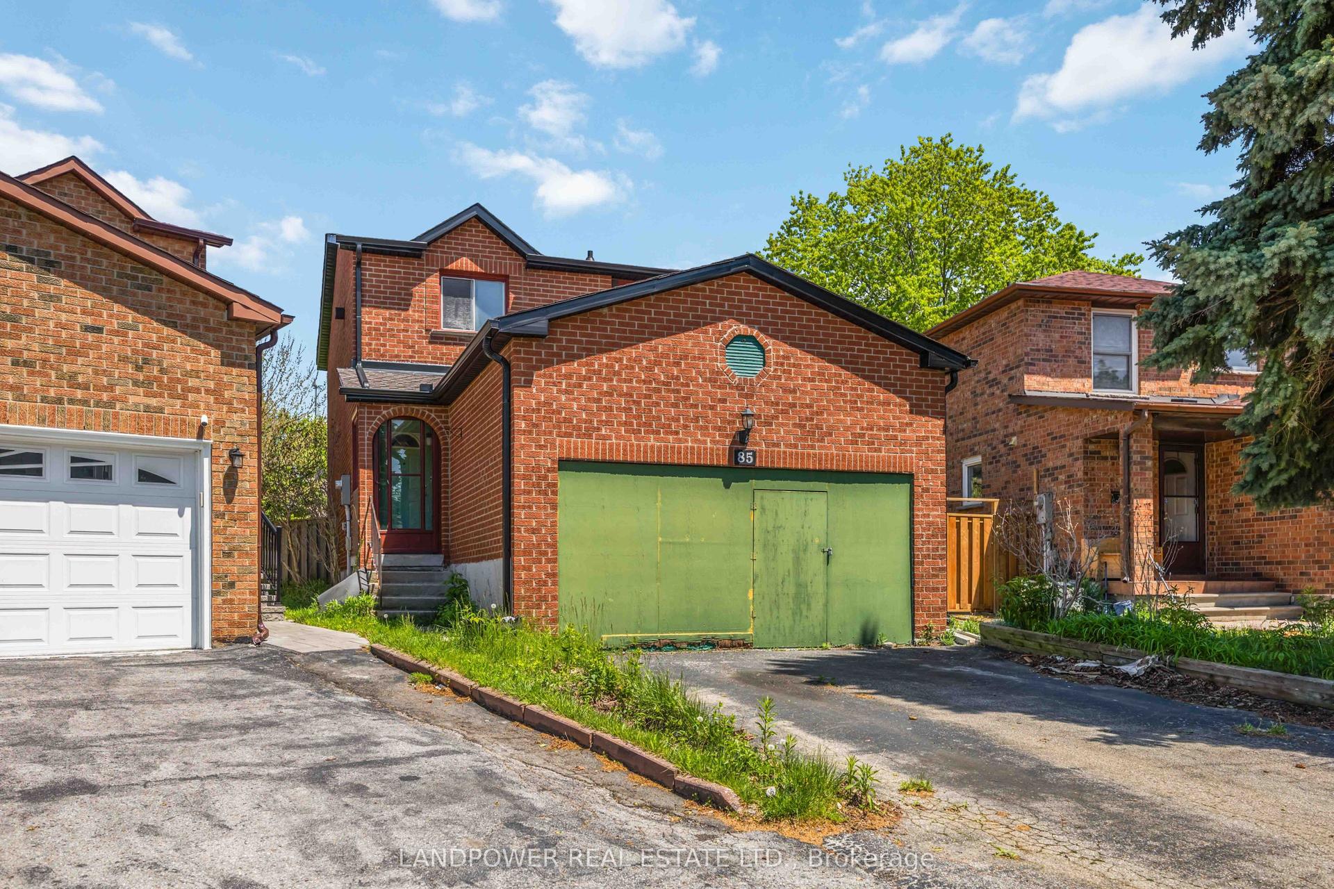 85 Tangmere Crescent — photo 1