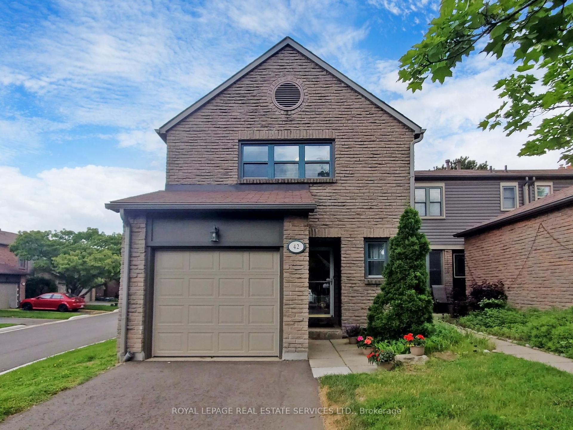 4111 Arbour Green Drive 42 #42 — photo 1