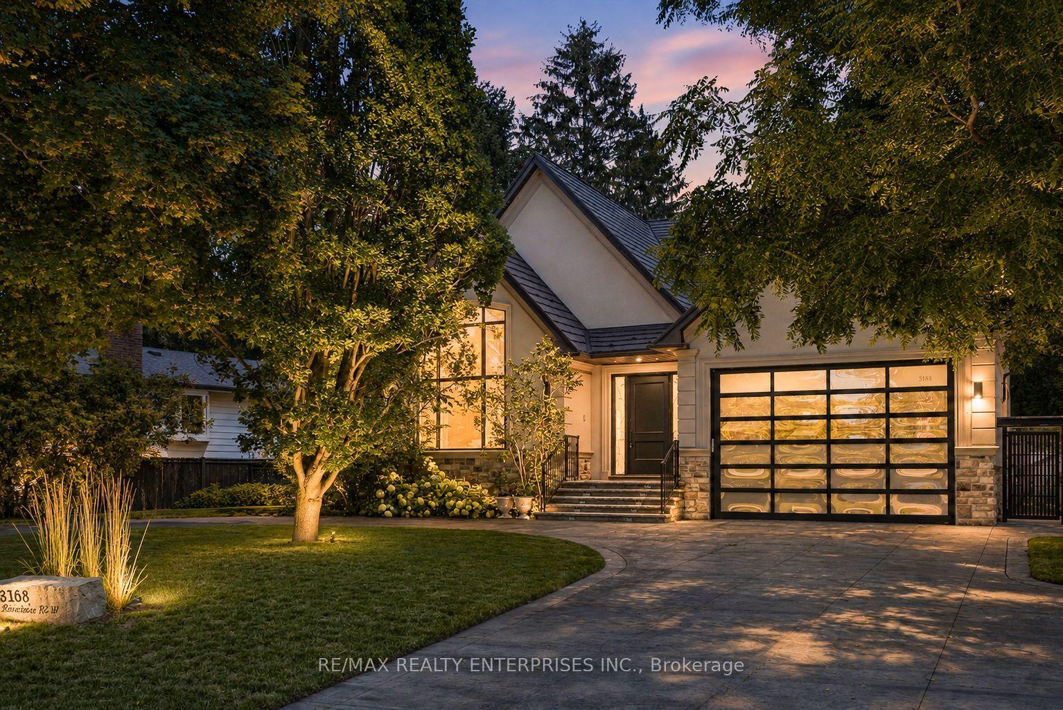 3168 Lakeshore Road W, Oakville — Detached for sale, photo 1