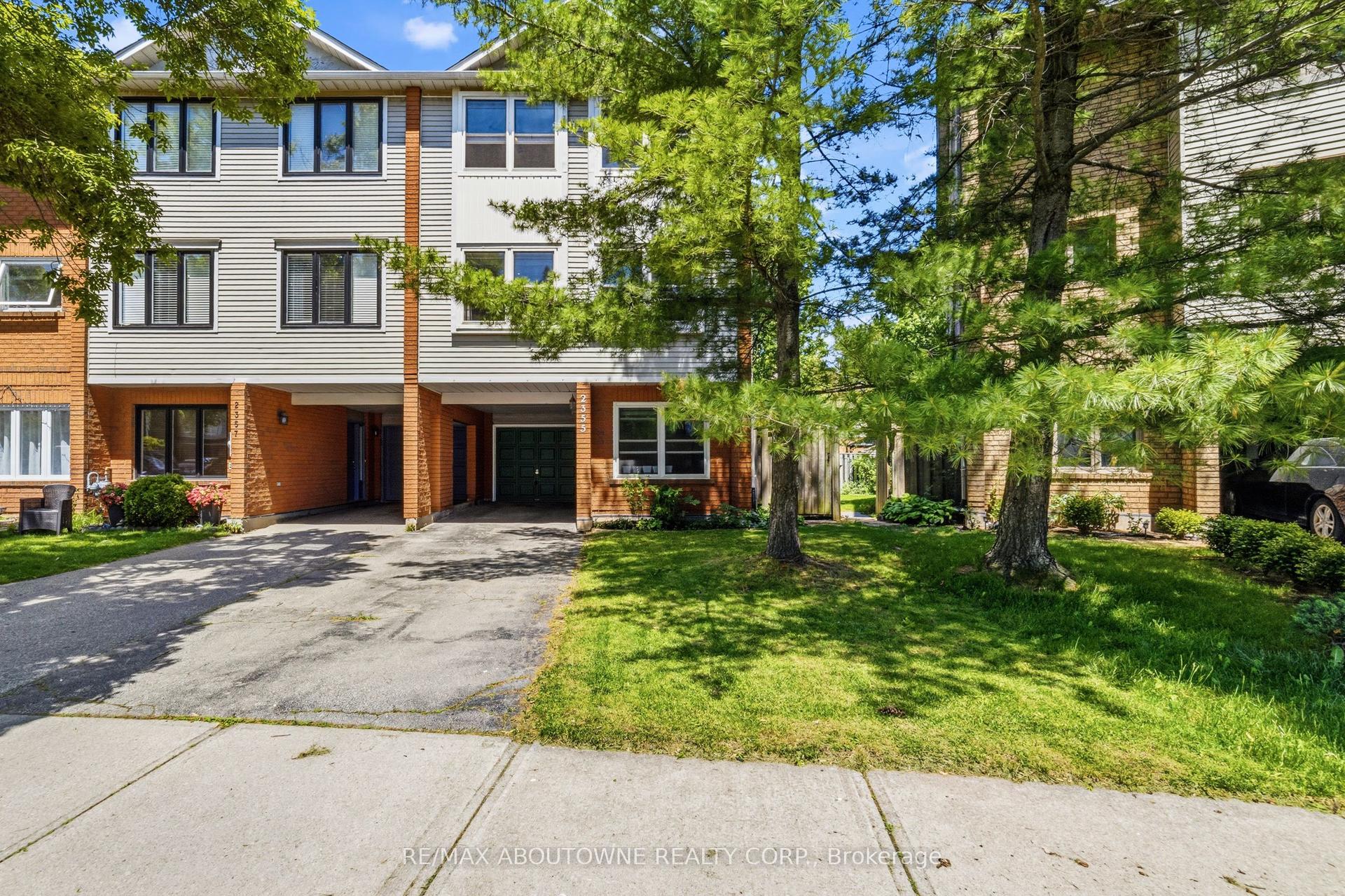 2355 Strawfield Court — photo 1