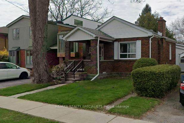 38 Thirty Second Street, Toronto — Detached for sale, photo 1