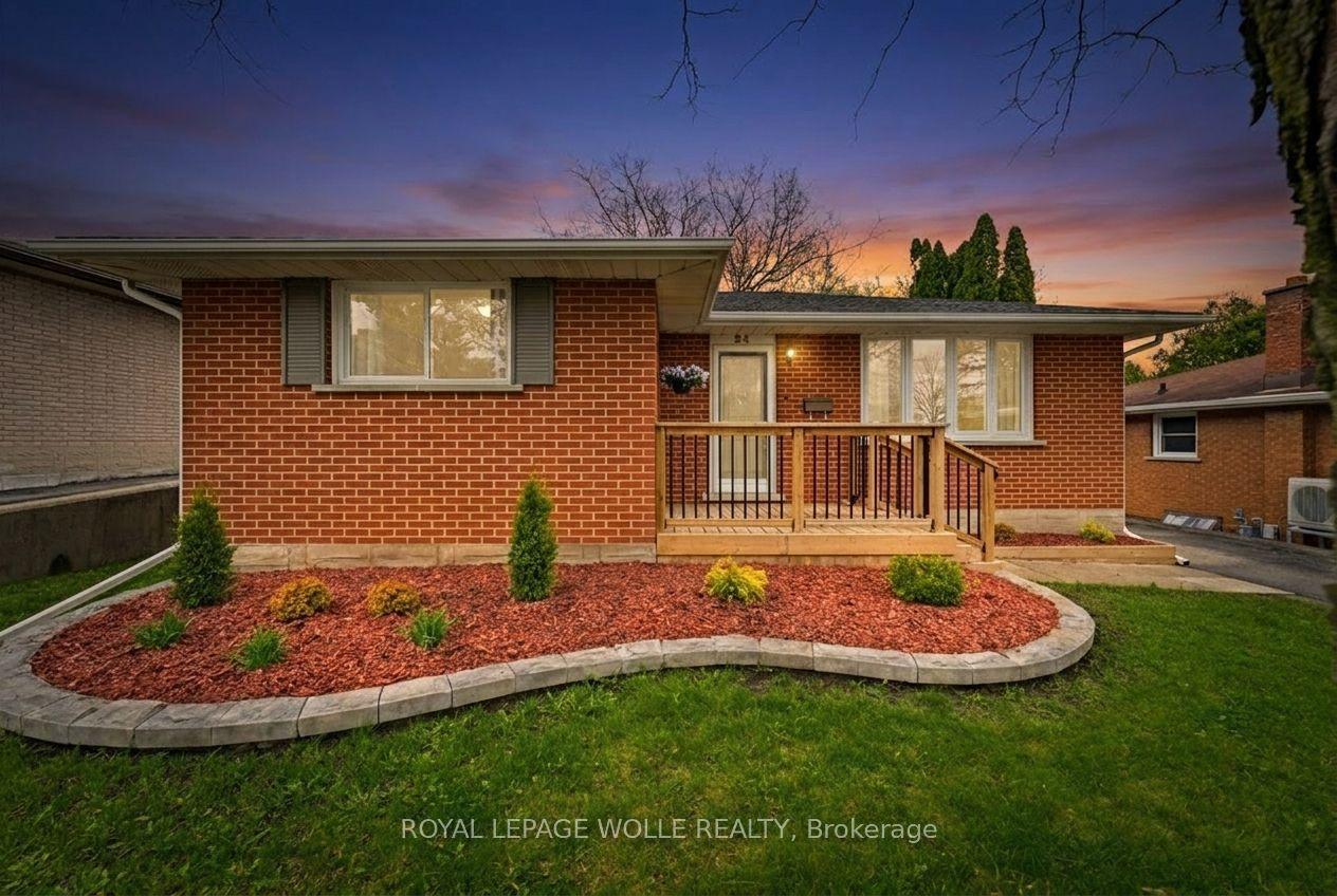 24 Hillmount Street — photo 1