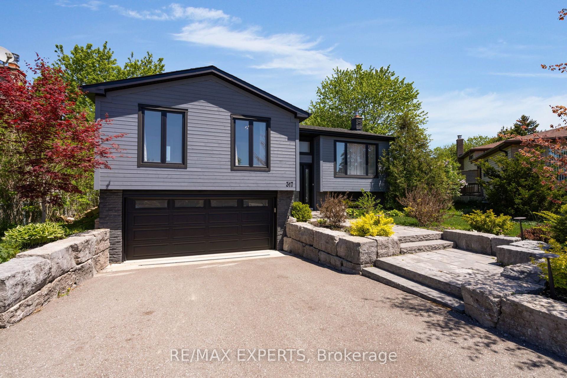 317 Marple Crescent — photo 1
