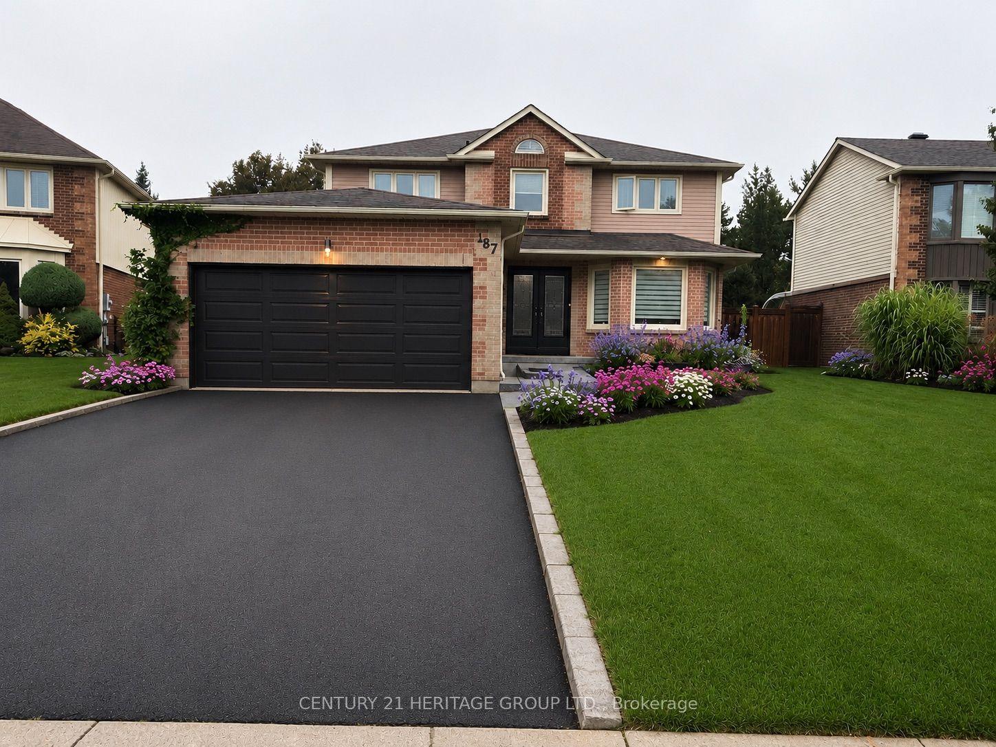 187 Glenway Circle, Newmarket — Detached for sale, photo 1
