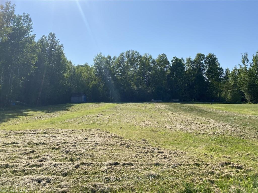 Lot 10 Pinewood Boulevard — photo 1