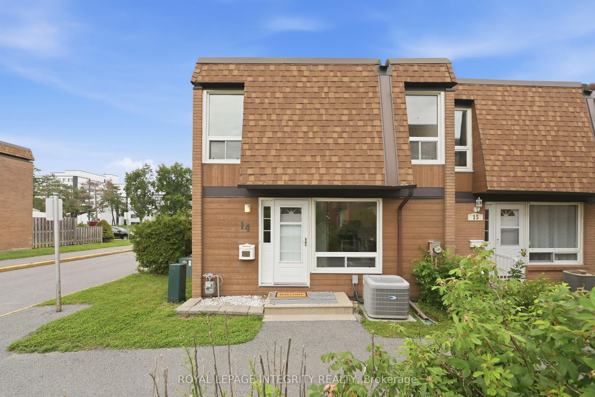 3565 Downpatrick Road 14 #14, Hunt Club - Windsor Park Village and Area — Condo Town for sale, photo 1